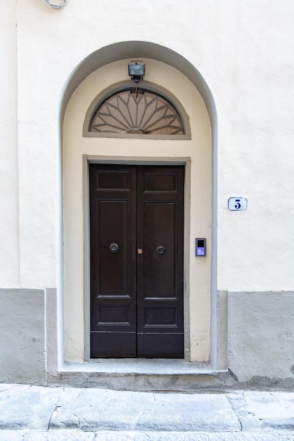 Charming Apartment By Bargello Museum Florencia Exterior foto